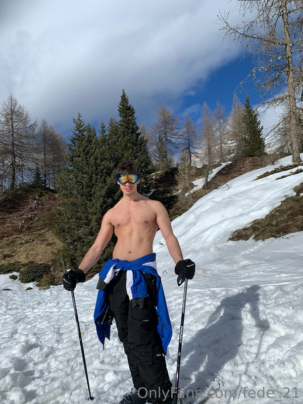 72 Italian muscle hunk Federico fede_21 onlyfans wank off porn