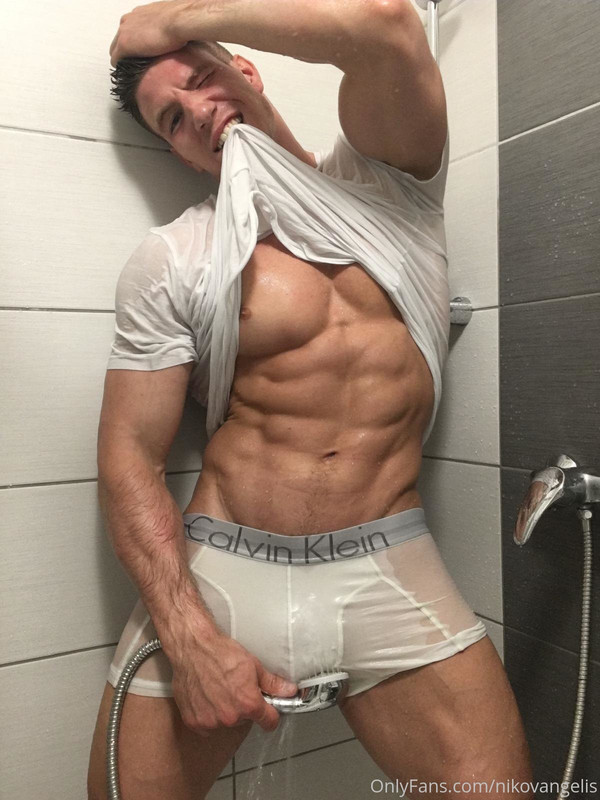 753 Czech hunk Niko Vangelis nikovangelis onlyfans porn