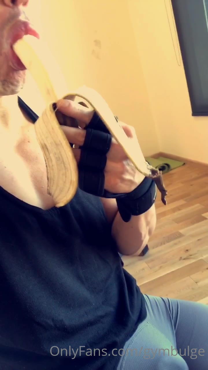 77 sexy hunk Wiccan gymbulge gym.bulge OnlyFans porn