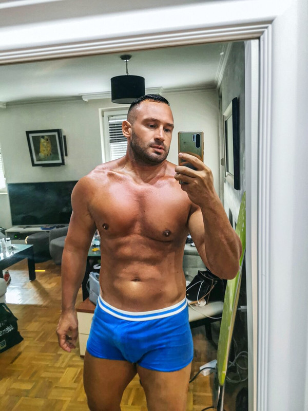78 Serbian daddy Vladimir Ivanović   vladimir_35 onlyfans leaked
