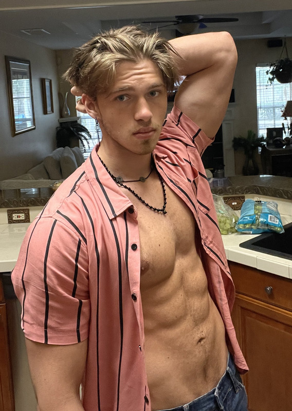 79 GAY MUSCLE FAGGOT CUMSLUT WHORE Chase Stobbe cmschse Onlyfans porn LEAKED
