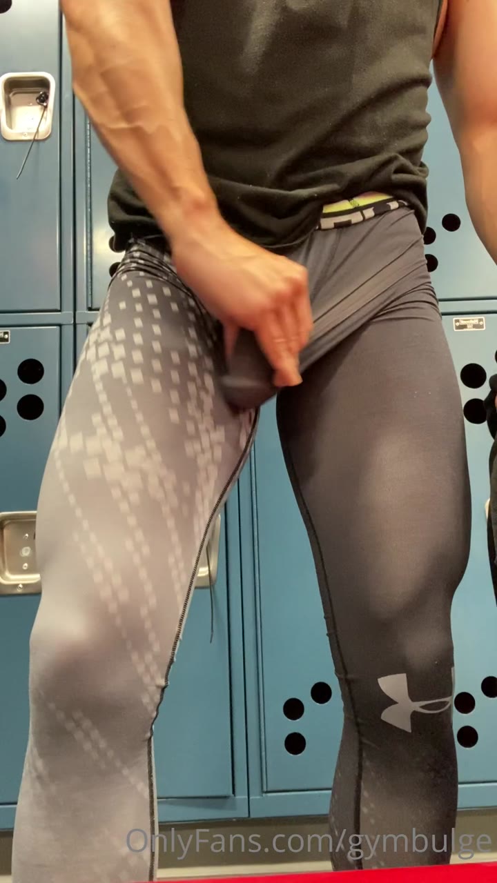 79 sexy hunk Wiccan gymbulge gym.bulge OnlyFans porn