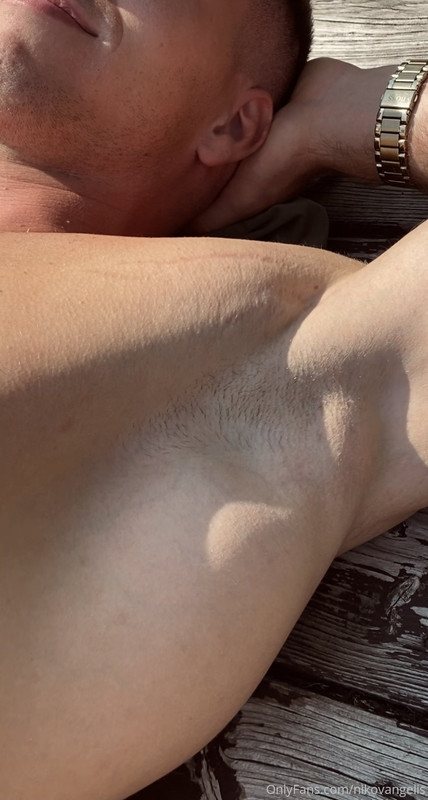 819 Czech hunk Niko Vangelis nikovangelis onlyfans porn