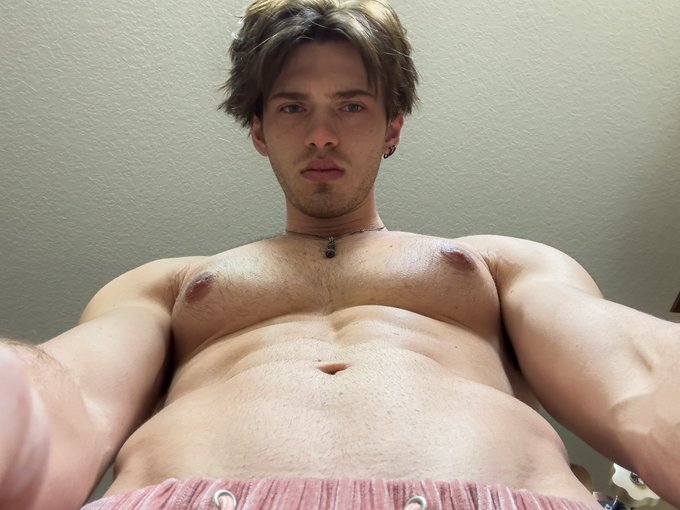 83 GAY MUSCLE FAGGOT CUMSLUT WHORE Chase Stobbe cmschse Onlyfans porn LEAKED