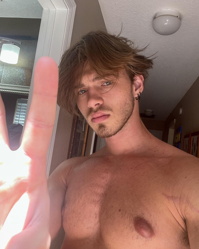 85 GAY MUSCLE FAGGOT CUMSLUT WHORE Chase Stobbe cmschse Onlyfans porn LEAKED