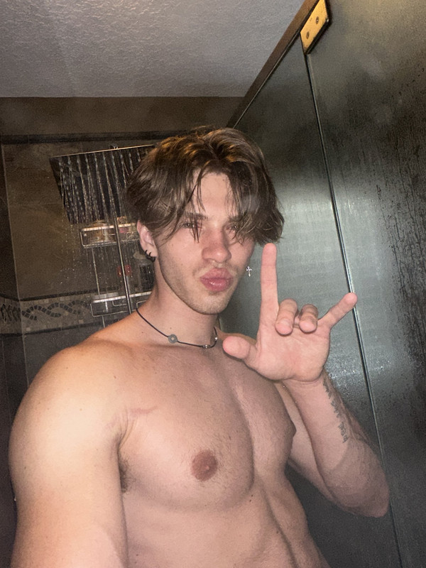89 GAY MUSCLE FAGGOT CUMSLUT WHORE Chase Stobbe cmschse Onlyfans porn LEAKED