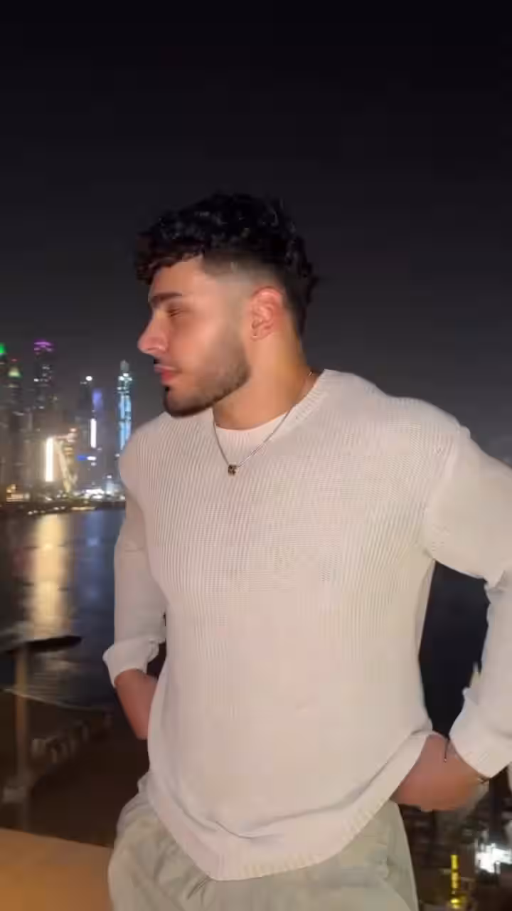 9 Arab KURDISH Muscular Prince Onlyfans