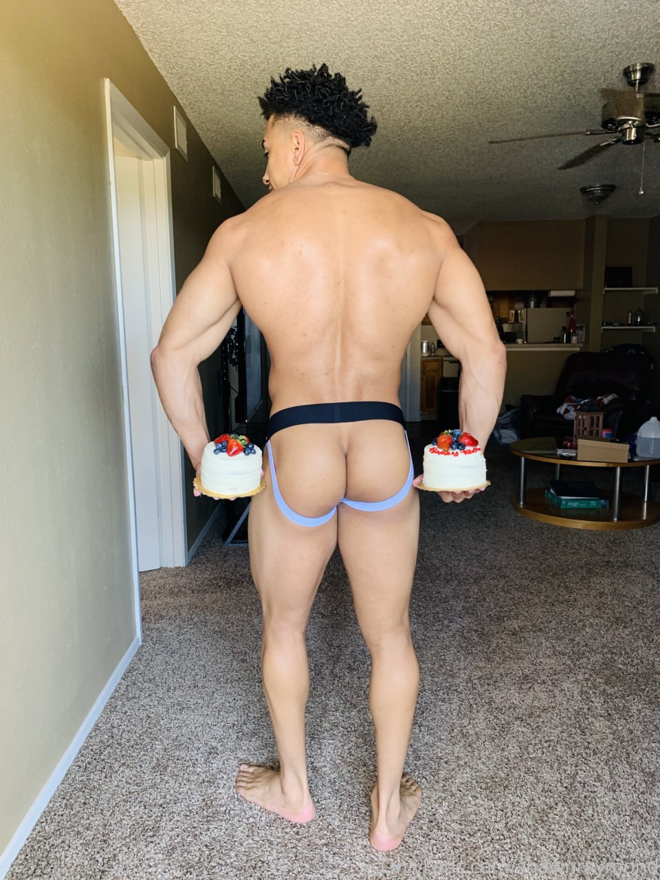 91 Black Milk Chocolate Stud Shawn Raymond shawnraymond Onlyfans LEAKED