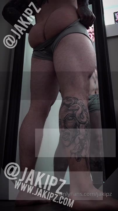 919  humongous cock tiktoker  Jakipz Jake Andrich Onlyfans