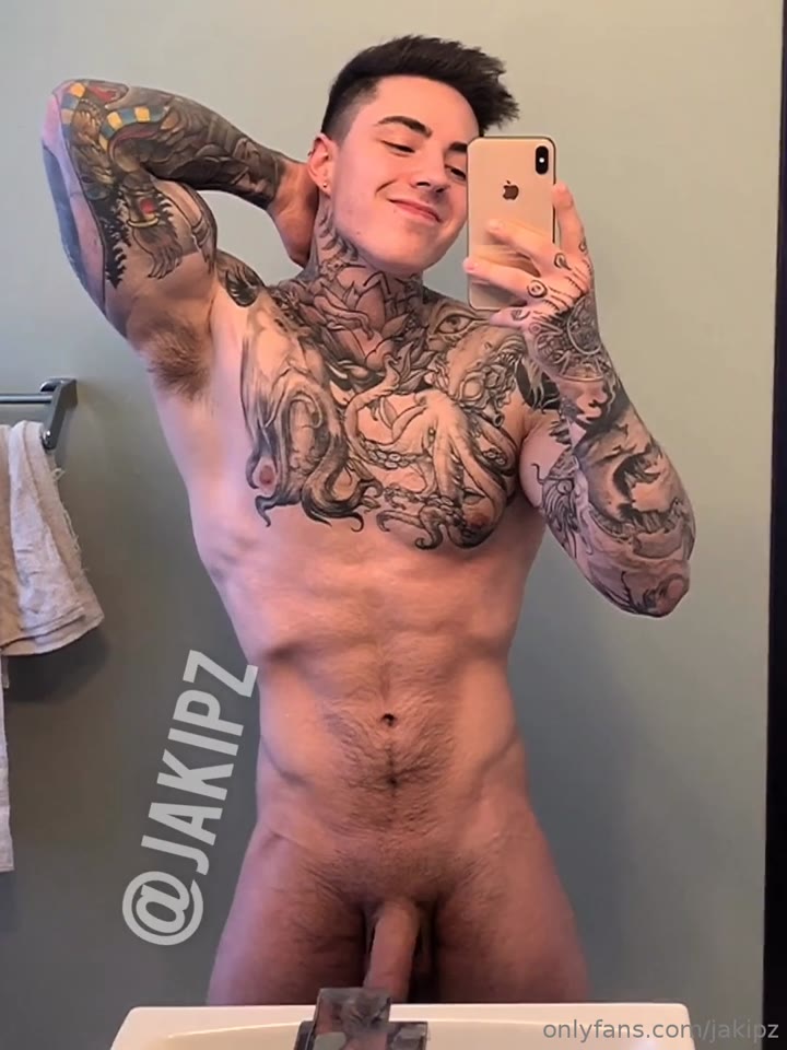 1 TikTok muscle CumSlut Jakipz ONLYFANS