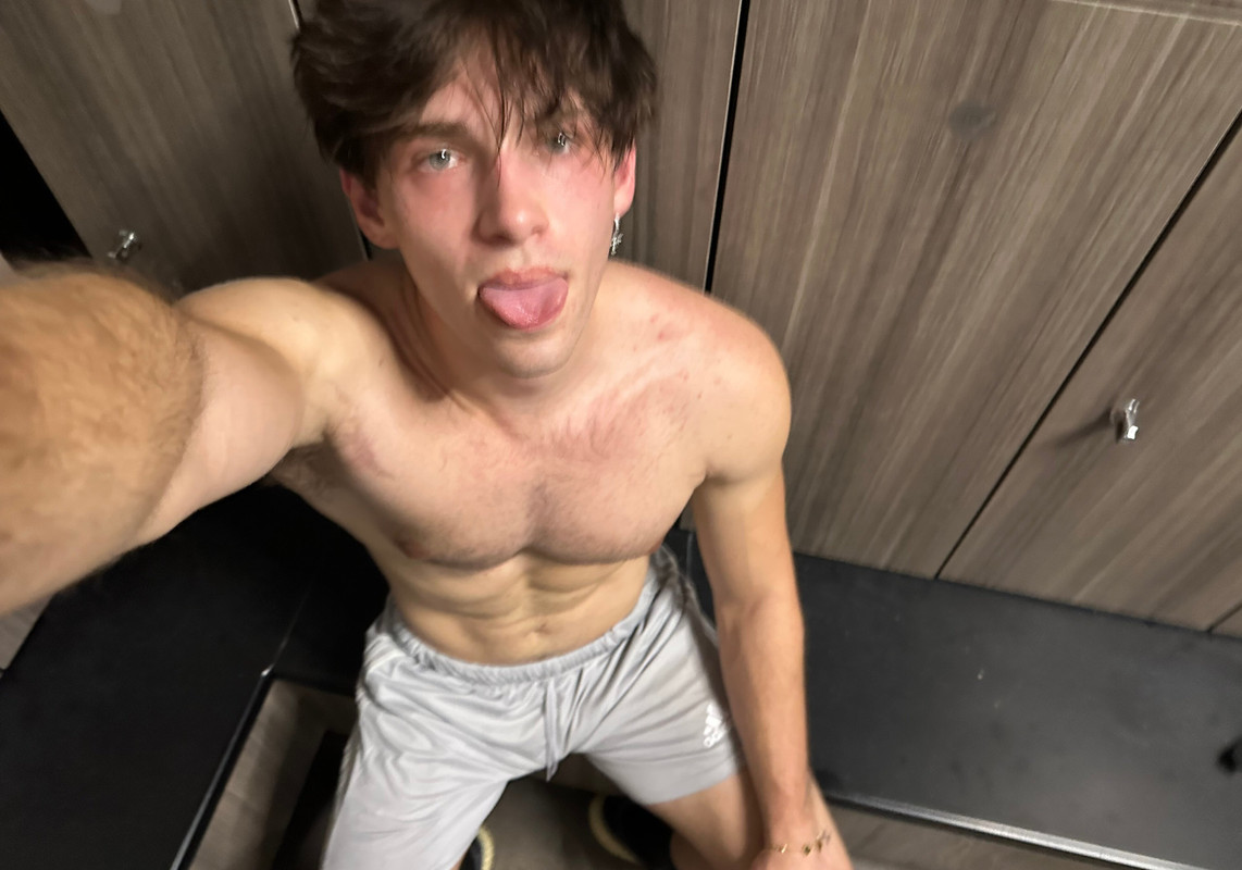 135 GAY MUSCLE FAGGOT CUMSLUT WHORE Chase Stobbe cmschse Onlyfans porn LEAKED