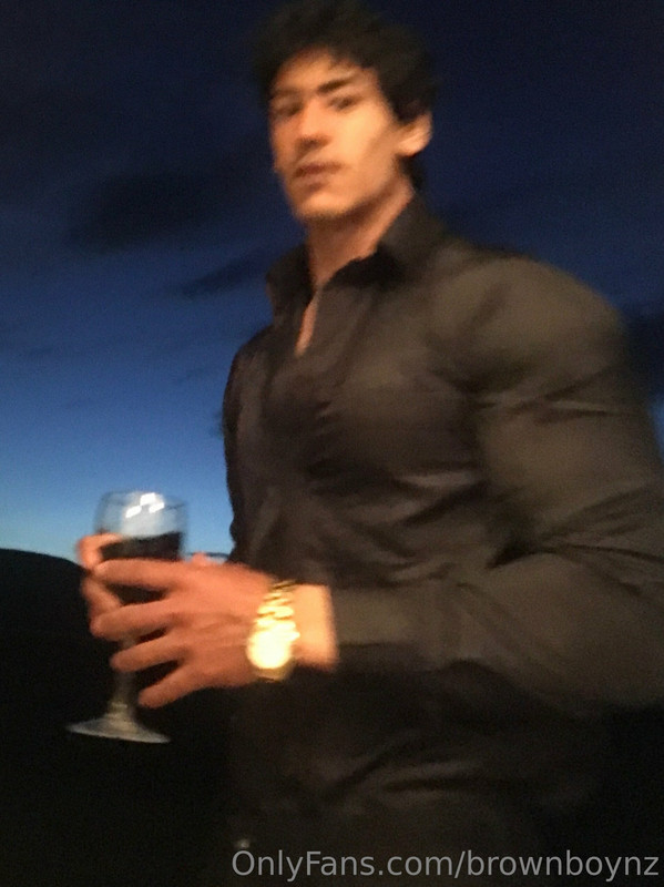21 Pacific Islander Muscle beauty BrownBoyNZ Onlyfans Leaked