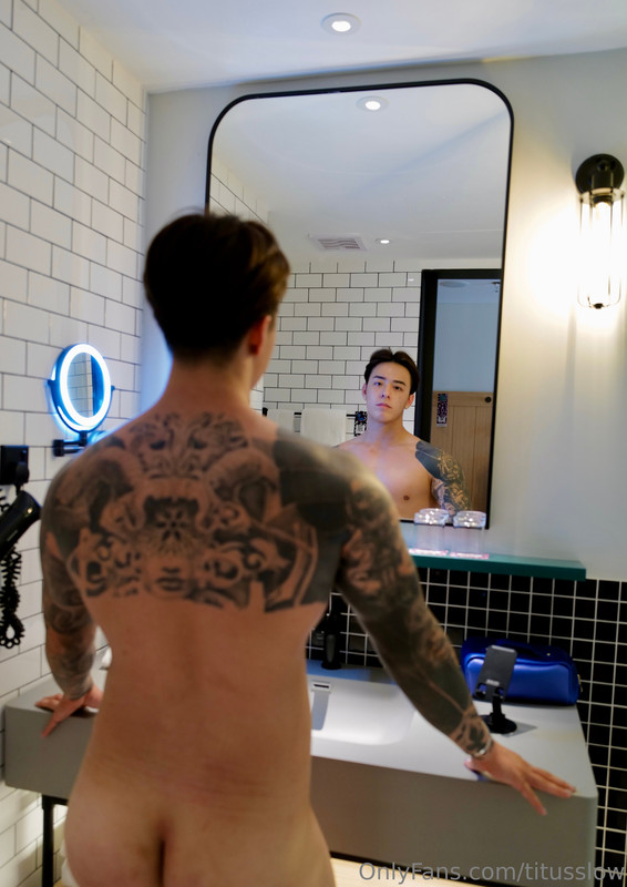 234 Singaporean hottie Titus Low