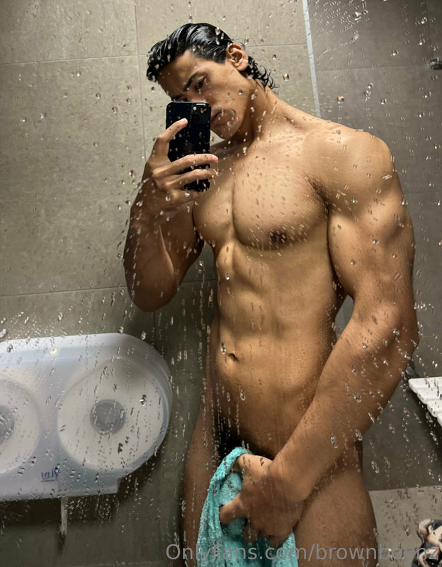 24 Pacific Islander Muscle beauty BrownBoyNZ Onlyfans Leaked
