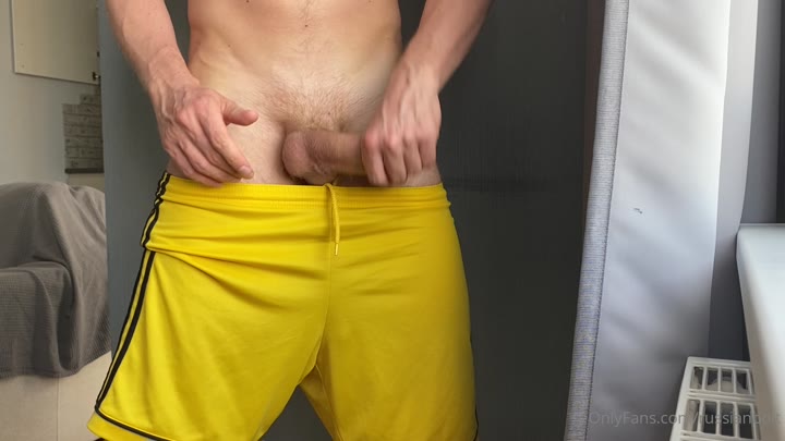 42 Sexy hunk bolt_xtop wanking off his big cock