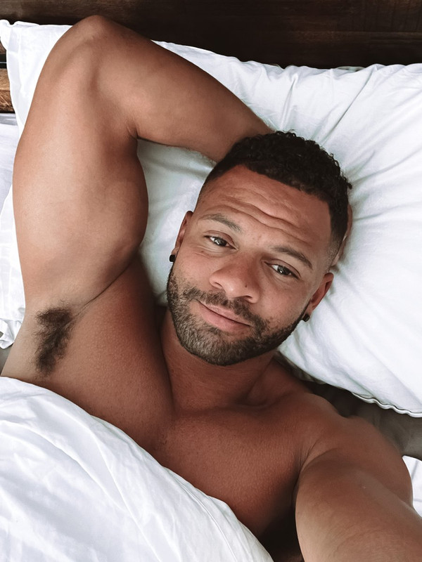 99 Black Hunk Reegswood  onlyfans leaked
