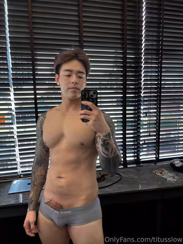 327 Singaporean hottie Titus Low