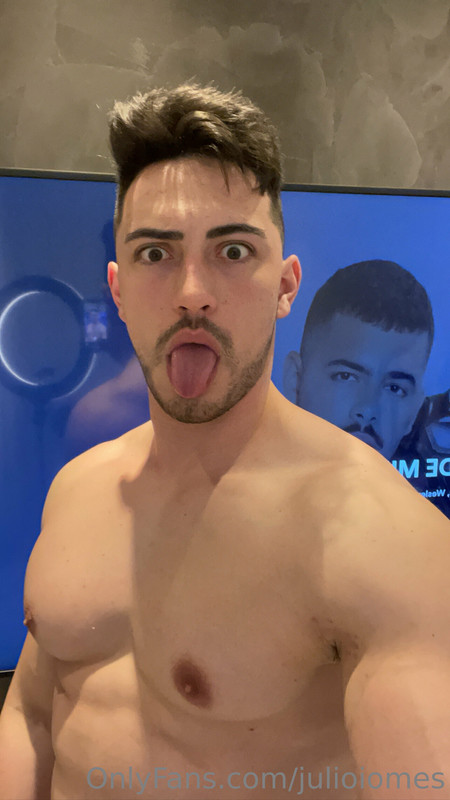 126 Brazilian hunk Júlio Iomes julioiomes peterpec onlyfans porn