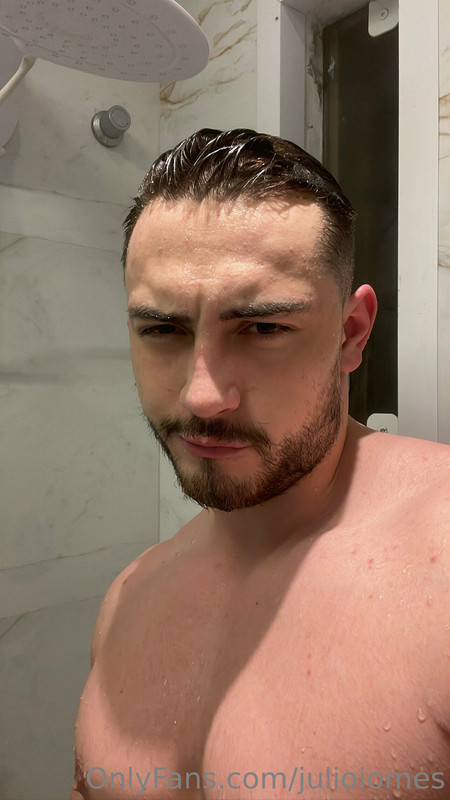 143 Brazilian hunk Júlio Iomes julioiomes peterpec onlyfans porn