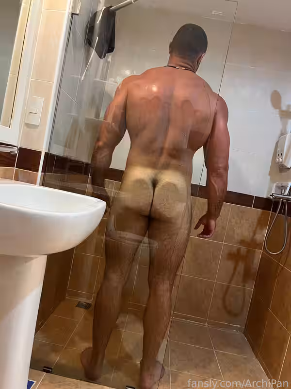 159 Sexy Muscle Russian Bodybuilder ArchiPan Onlyfans