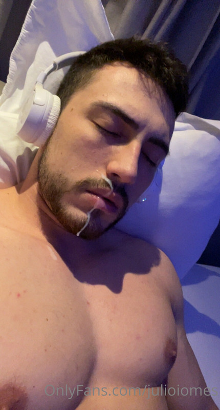 19 Brazilian hunk Júlio Iomes julioiomes peterpec onlyfans porn