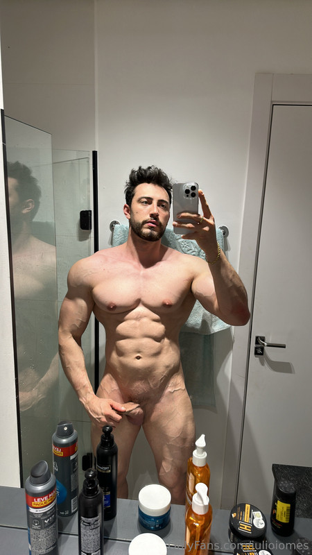 193 Brazilian hunk Júlio Iomes julioiomes peterpec onlyfans porn