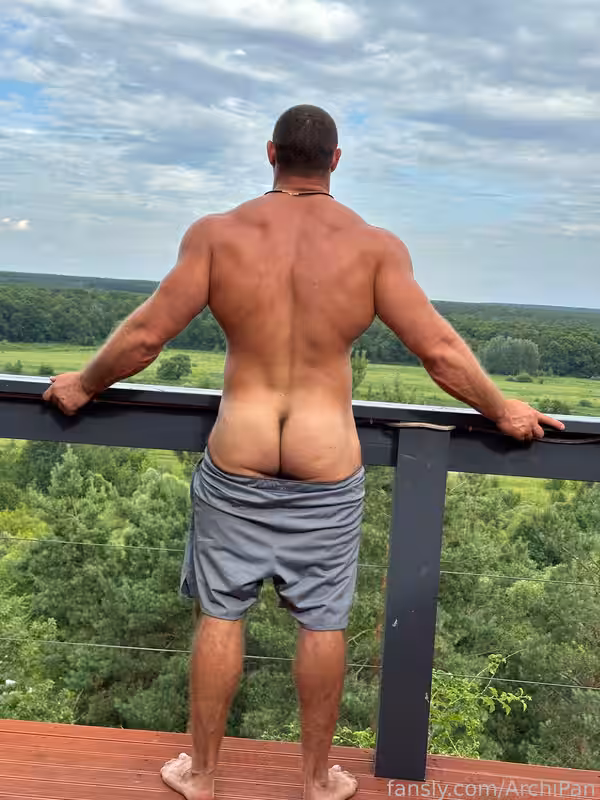 212 Sexy Muscle Russian Bodybuilder ArchiPan Onlyfans