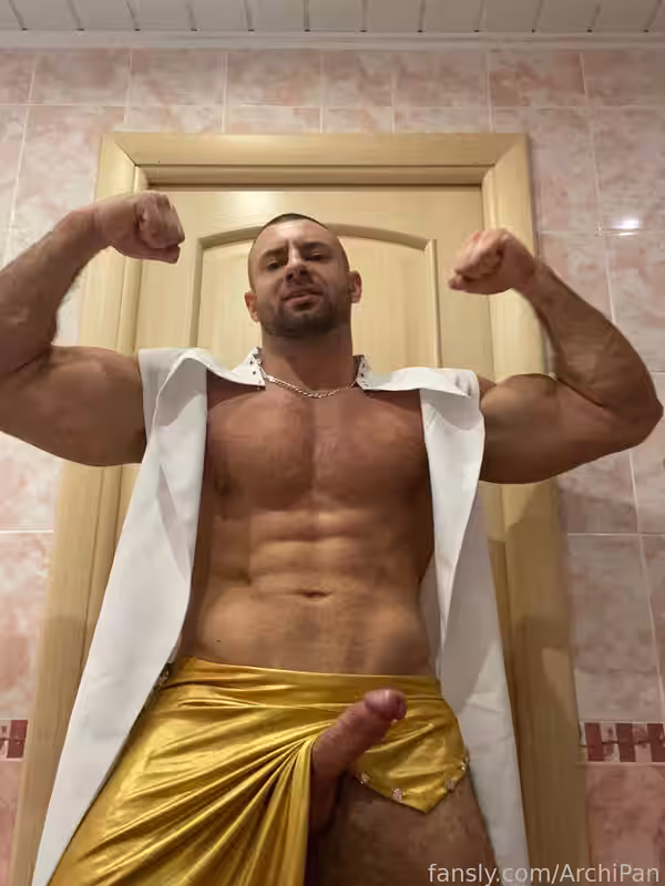 222 Sexy Muscle Russian Bodybuilder ArchiPan Onlyfans