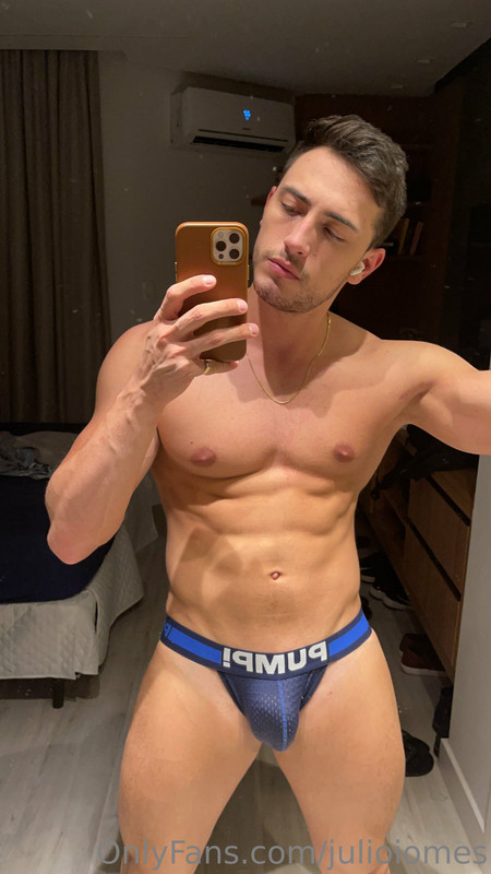 232 Brazilian hunk Júlio Iomes julioiomes peterpec onlyfans porn