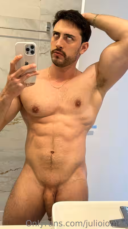 265 Brazilian hunk Júlio Iomes julioiomes peterpec onlyfans porn