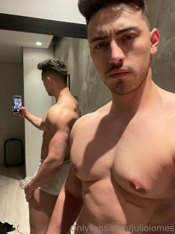 279 Brazilian hunk Júlio Iomes julioiomes peterpec onlyfans porn