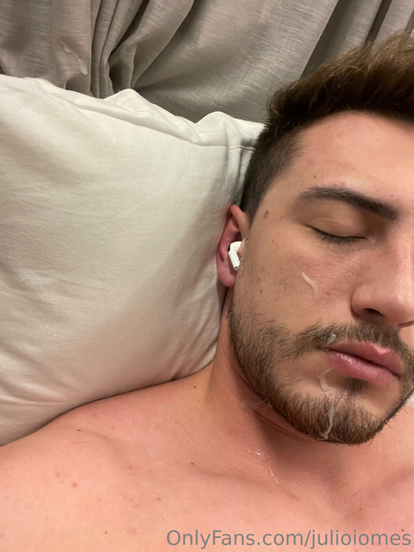 281 Brazilian hunk Júlio Iomes julioiomes peterpec onlyfans porn