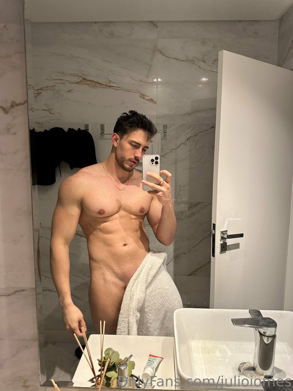 342 Brazilian hunk Júlio Iomes julioiomes peterpec onlyfans porn