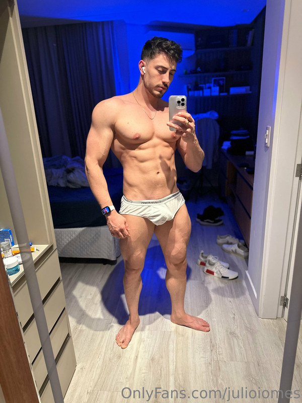 382 Brazilian hunk Júlio Iomes julioiomes peterpec onlyfans porn