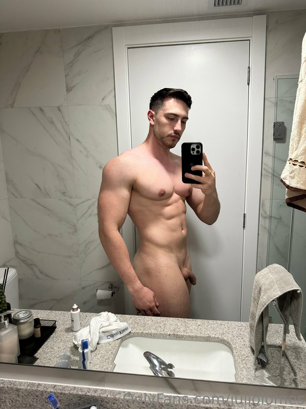 404 Brazilian hunk Júlio Iomes julioiomes peterpec onlyfans porn