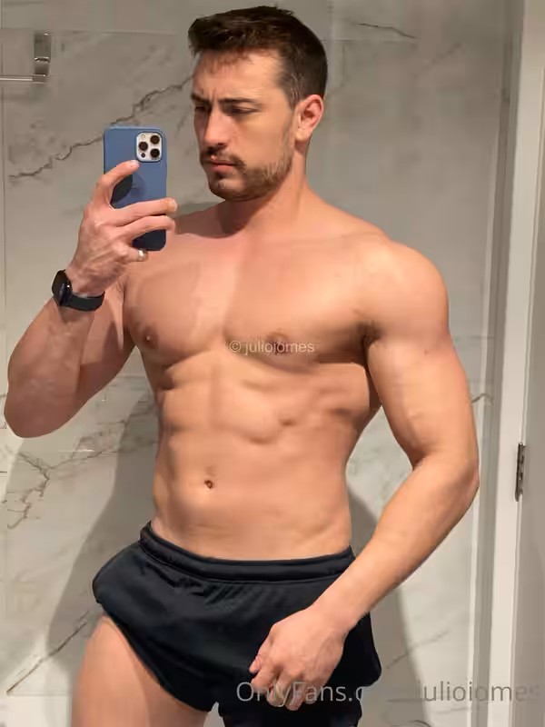 53 Brazilian hunk Júlio Iomes julioiomes peterpec onlyfans porn
