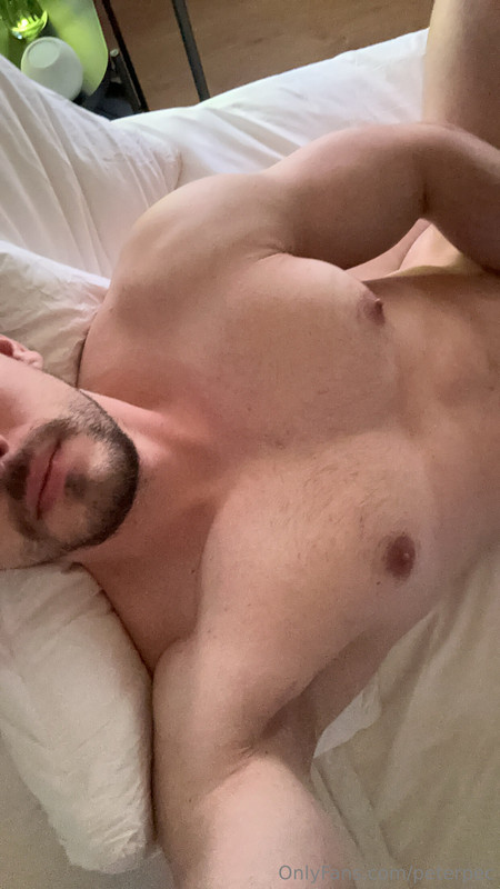 62 Brazilian hunk Jรบlio Iomes julioiomes peterpec onlyfans porn