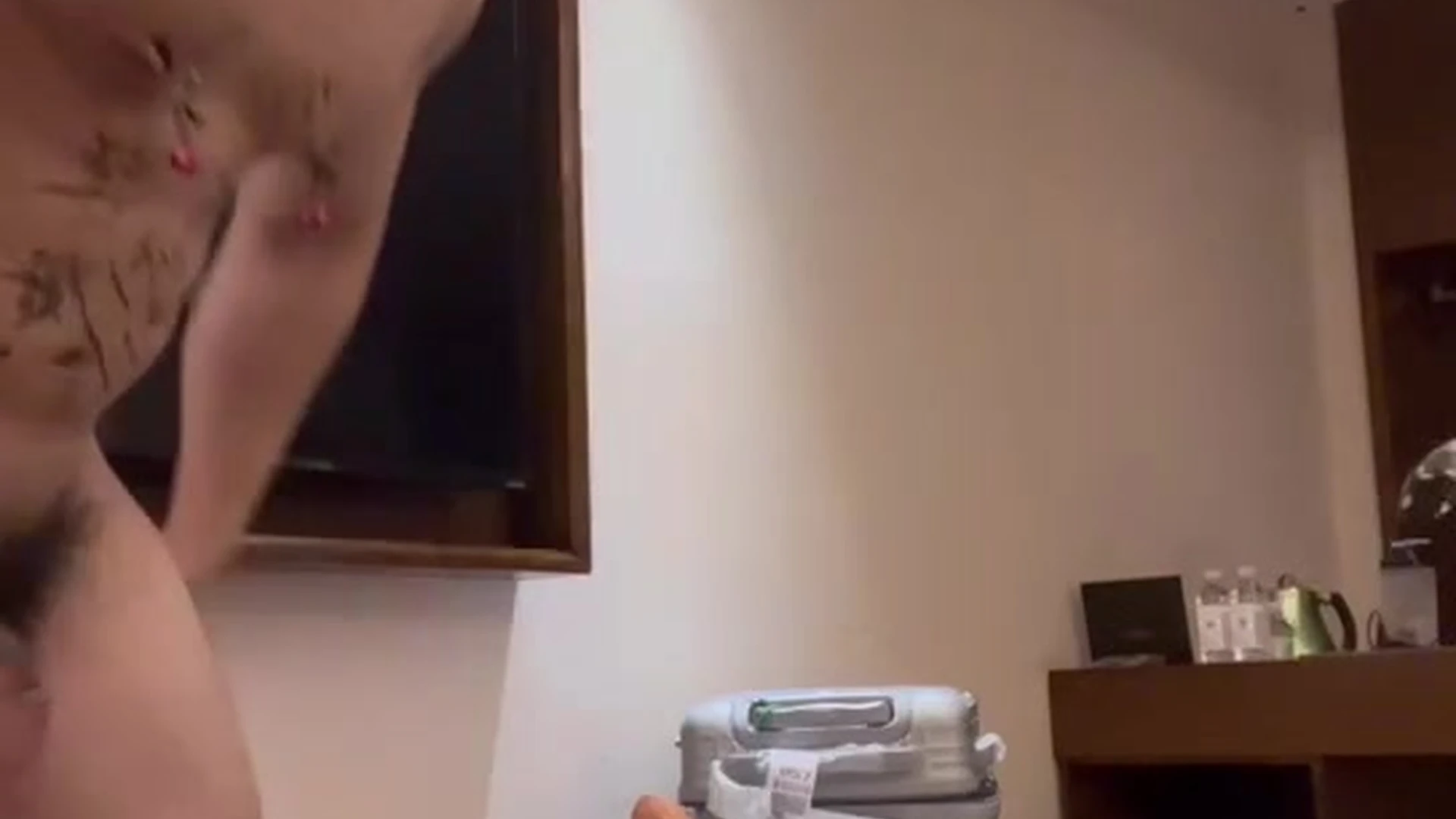 ass play 韩郅鹏 nude pecs Exclusive video full