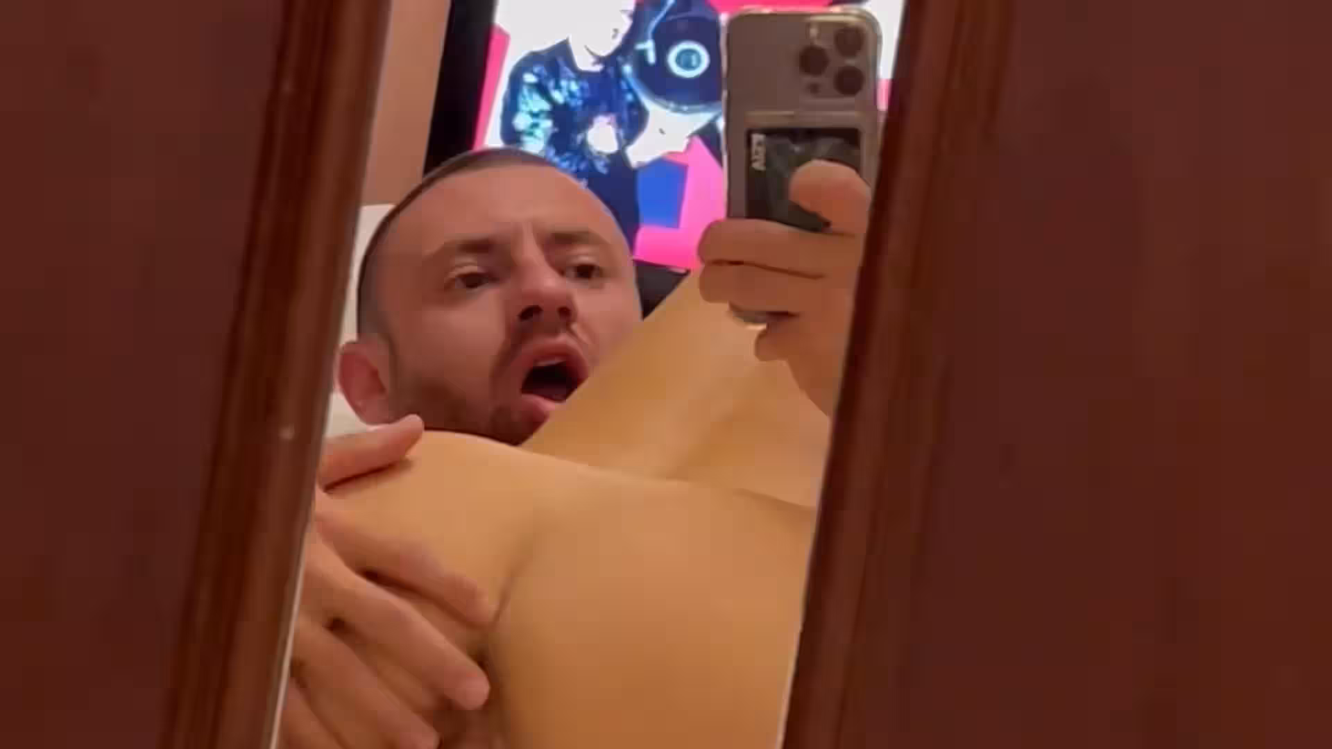 бодибилдер ArchiPan leaks Epic wife fuck