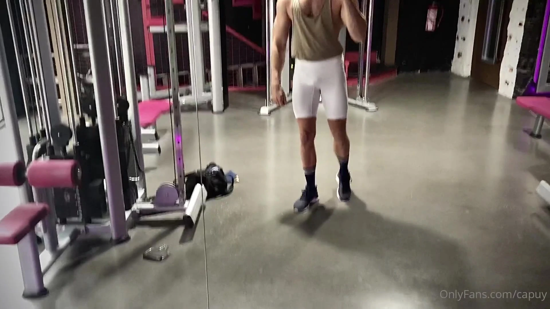 Cockheadstud 44