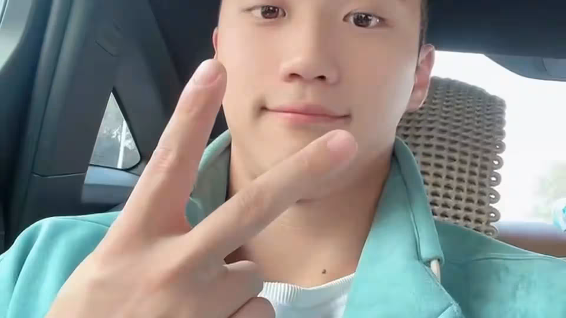 Exposed bitch boy ass play ้ฉ้
้น nude