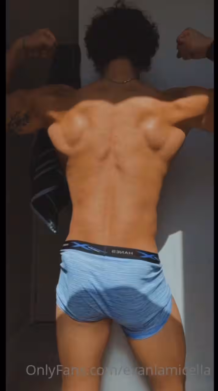 hottie tiktok star Evan Lamicella pic leaks Sensational