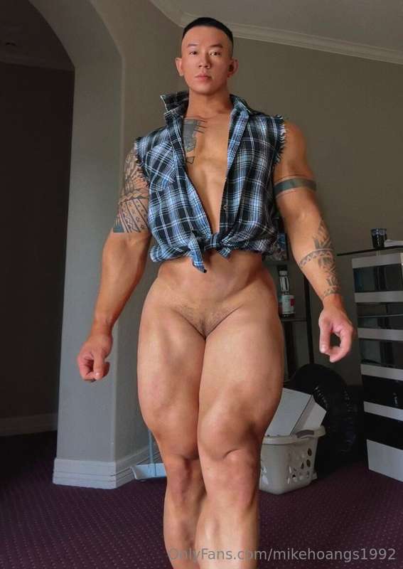 muscle HOANG NGOC THANH leaked nudes Epic