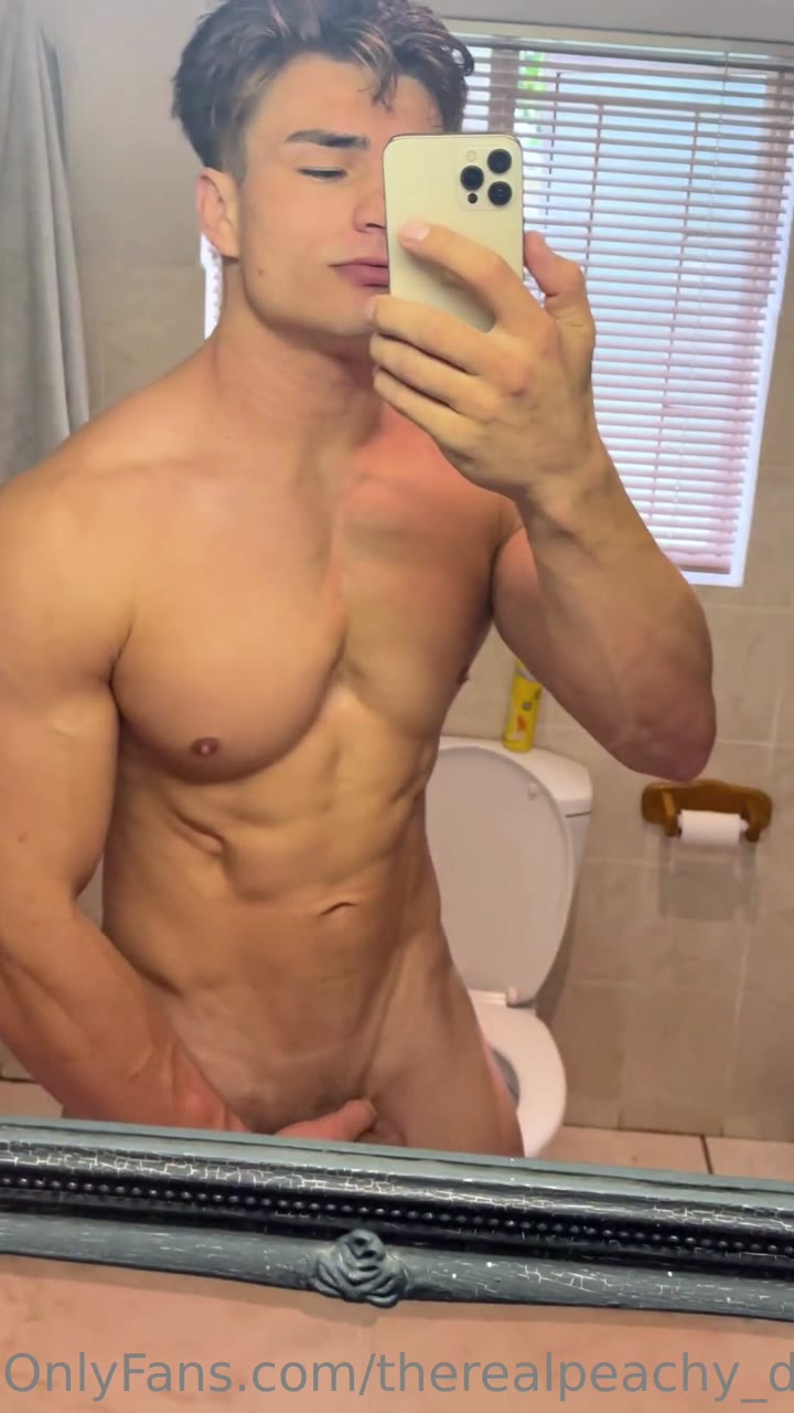 peachyd Dylan Wild nude ass