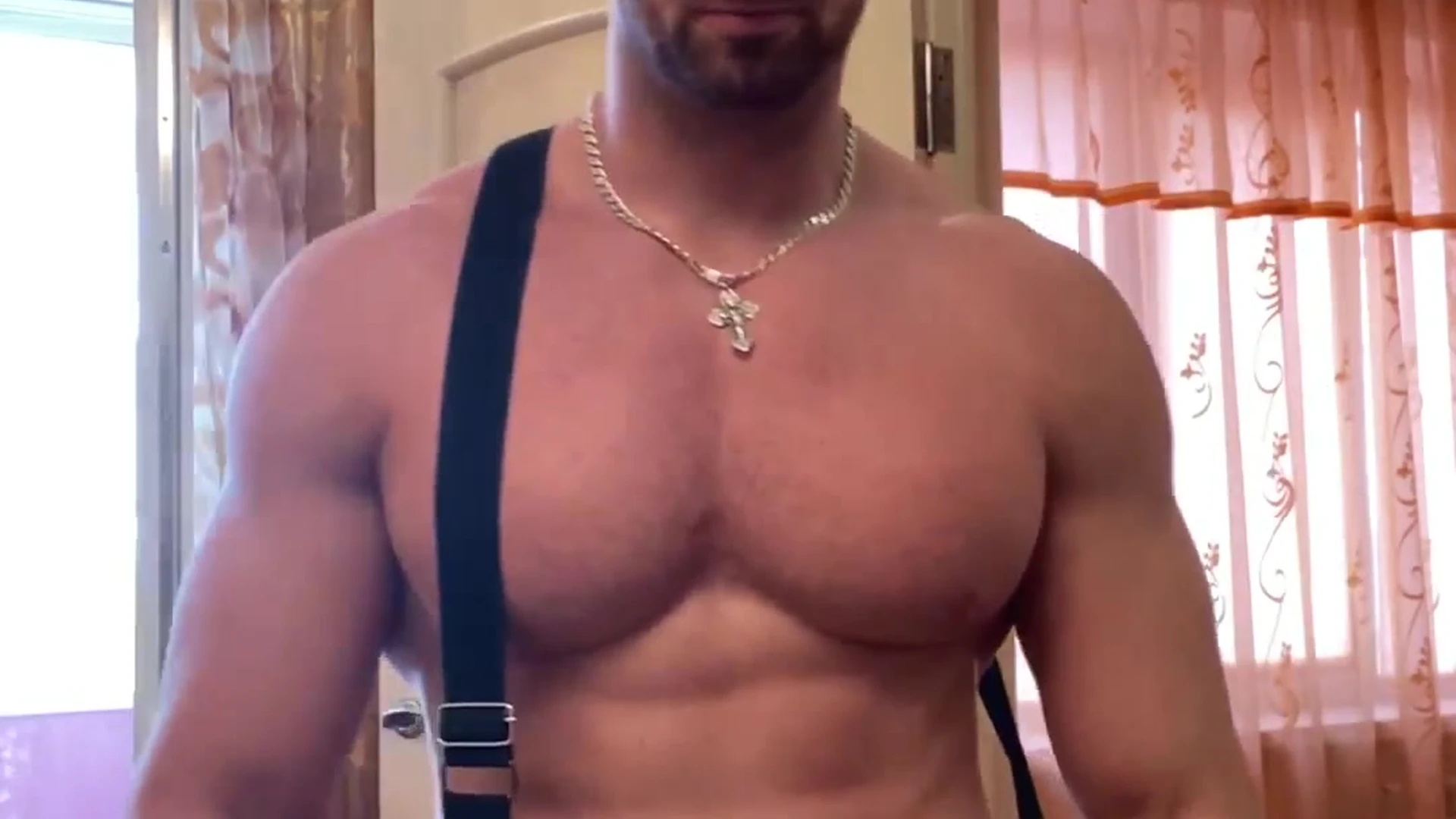 Sensational russian bodybuilder l ArchiPan onlyfans