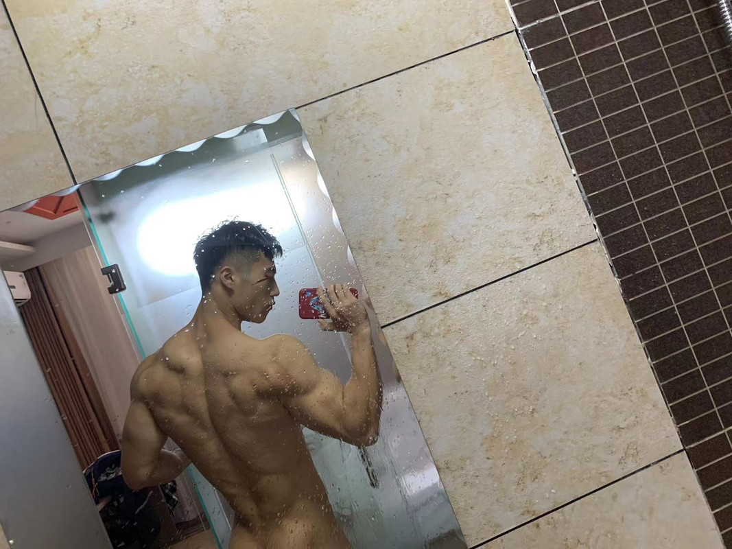 sexy stud 韩郅鹏 leaks OF Full Clip