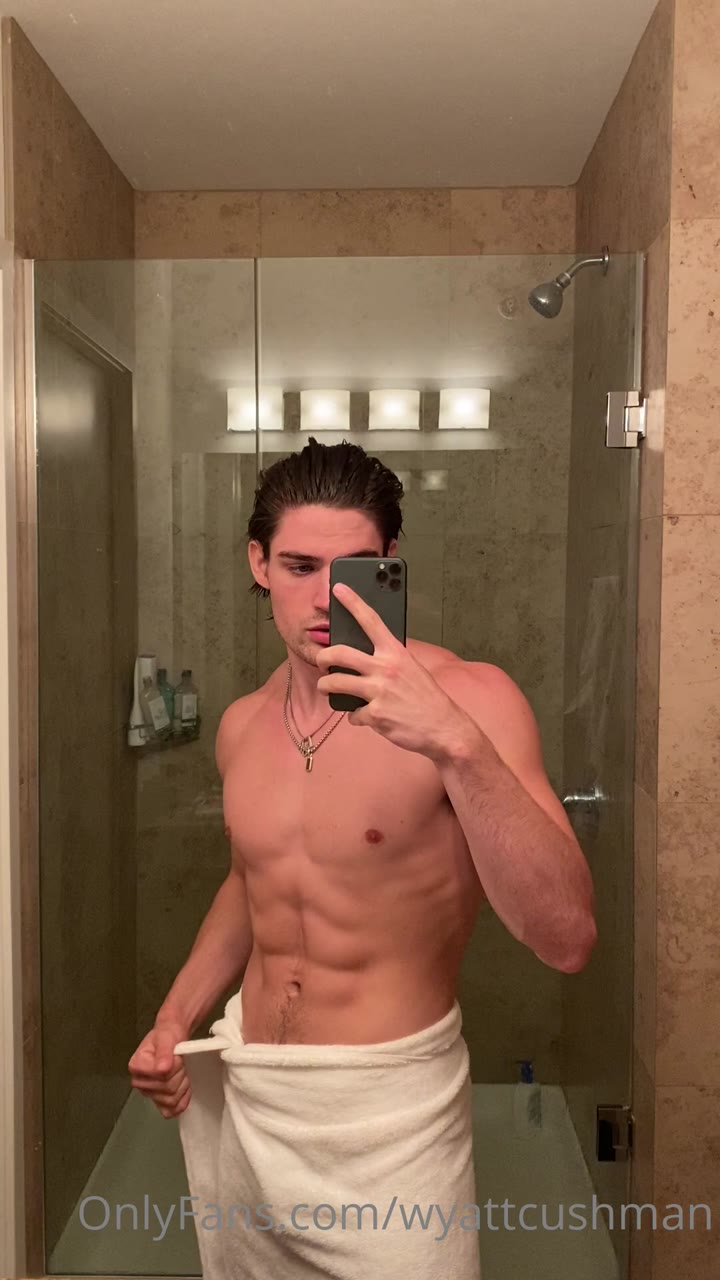 enchanting jerking off abs Wyatt Cushman