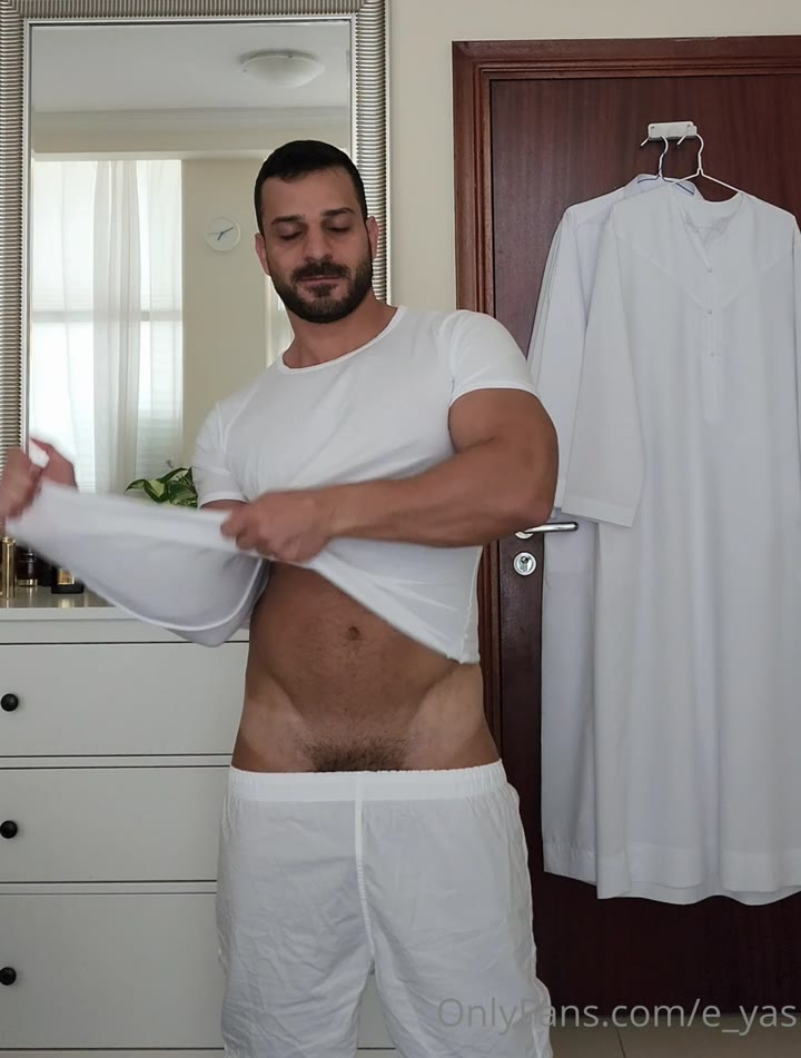 Exposed hunky مثلي الجنس الاباحية e_yas naked pics EXPOSED