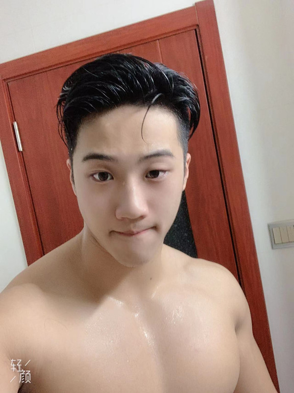 Exposed masculine 韩郅鹏健身视频 韩郅鹏