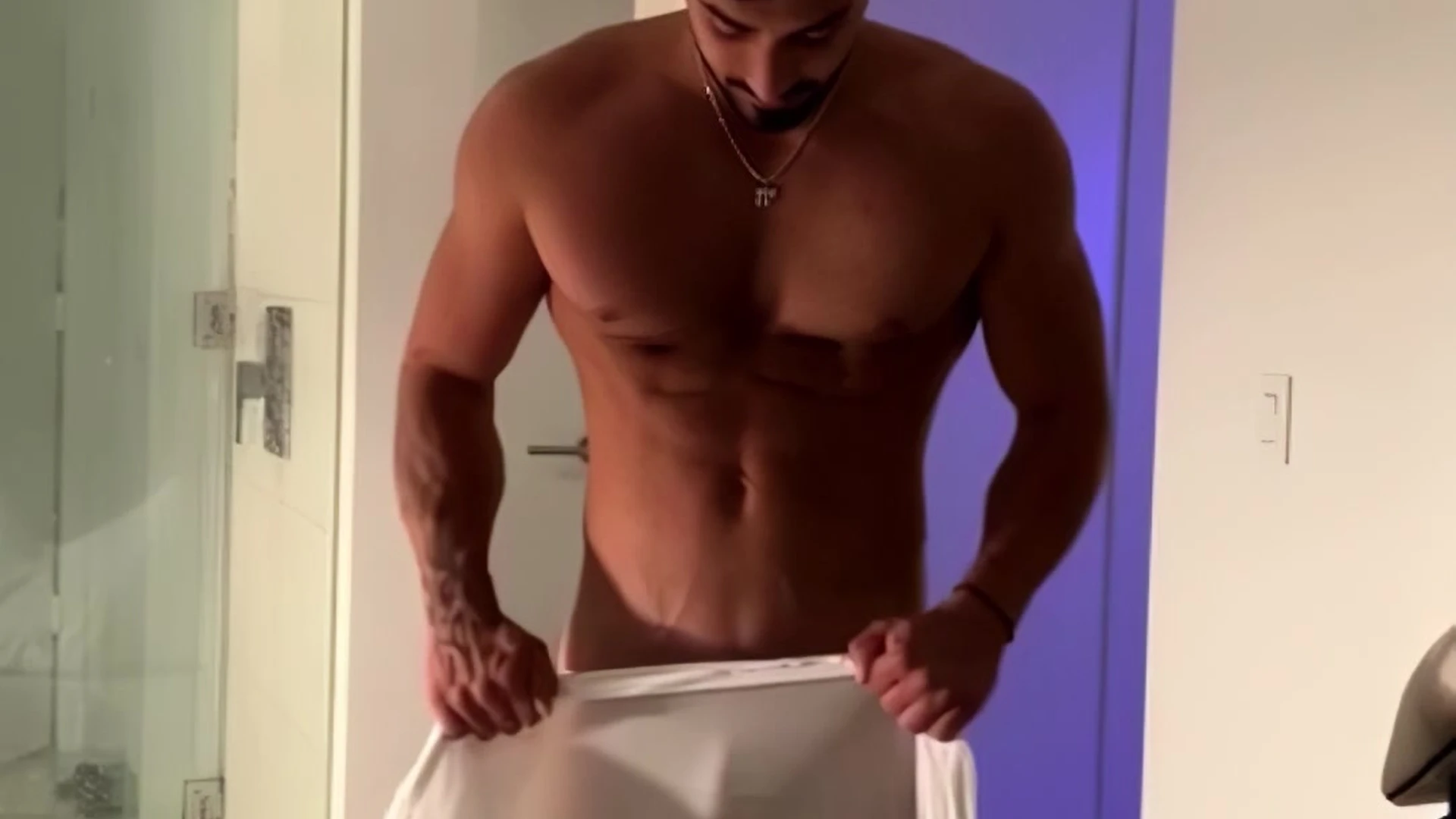 Exposed مثلي الجنس الاباحية Zayn Dom clips